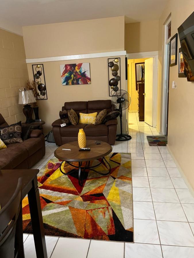 Lovely Modern 1Bedroom Overlooking Carribean Sea. Ocho Rios Exterior foto